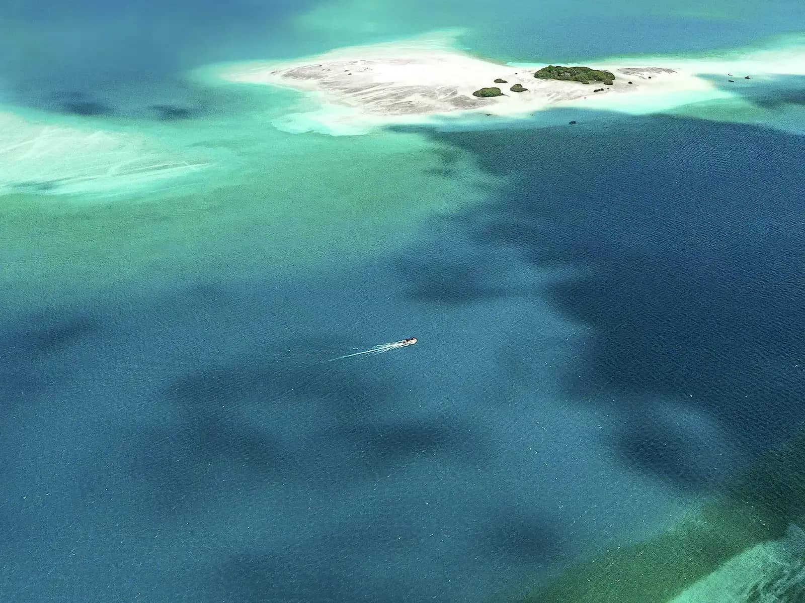 Dare to explore the most virgin and secret places of the 7 color lagoon.