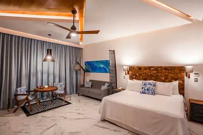 Saasil Deluxe 4 Saasil Deluxe 4